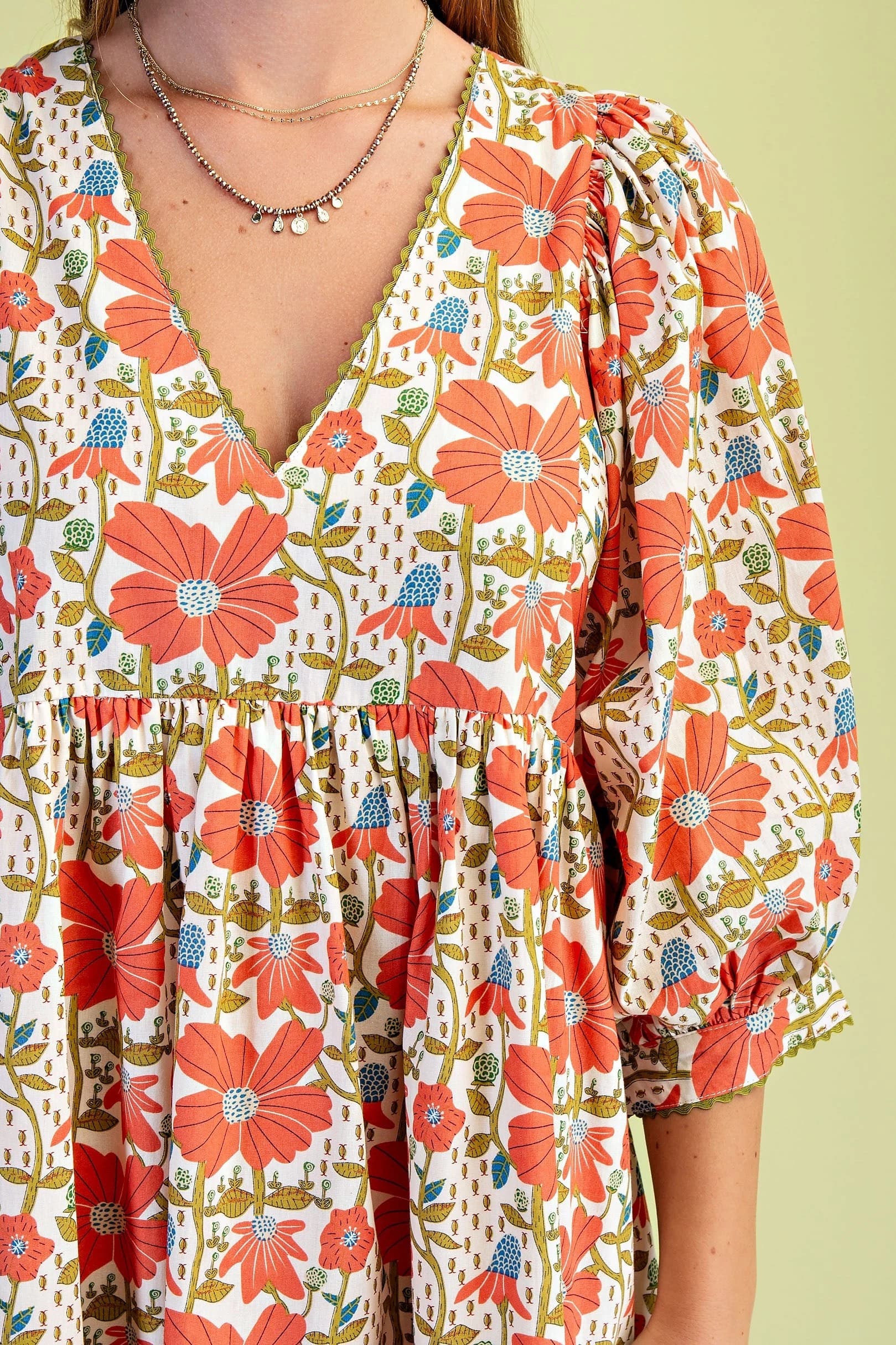 TG1075 - CORAL/CREAM