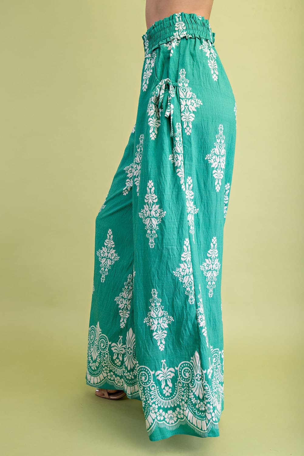 TE1106 - EMERALD MIX