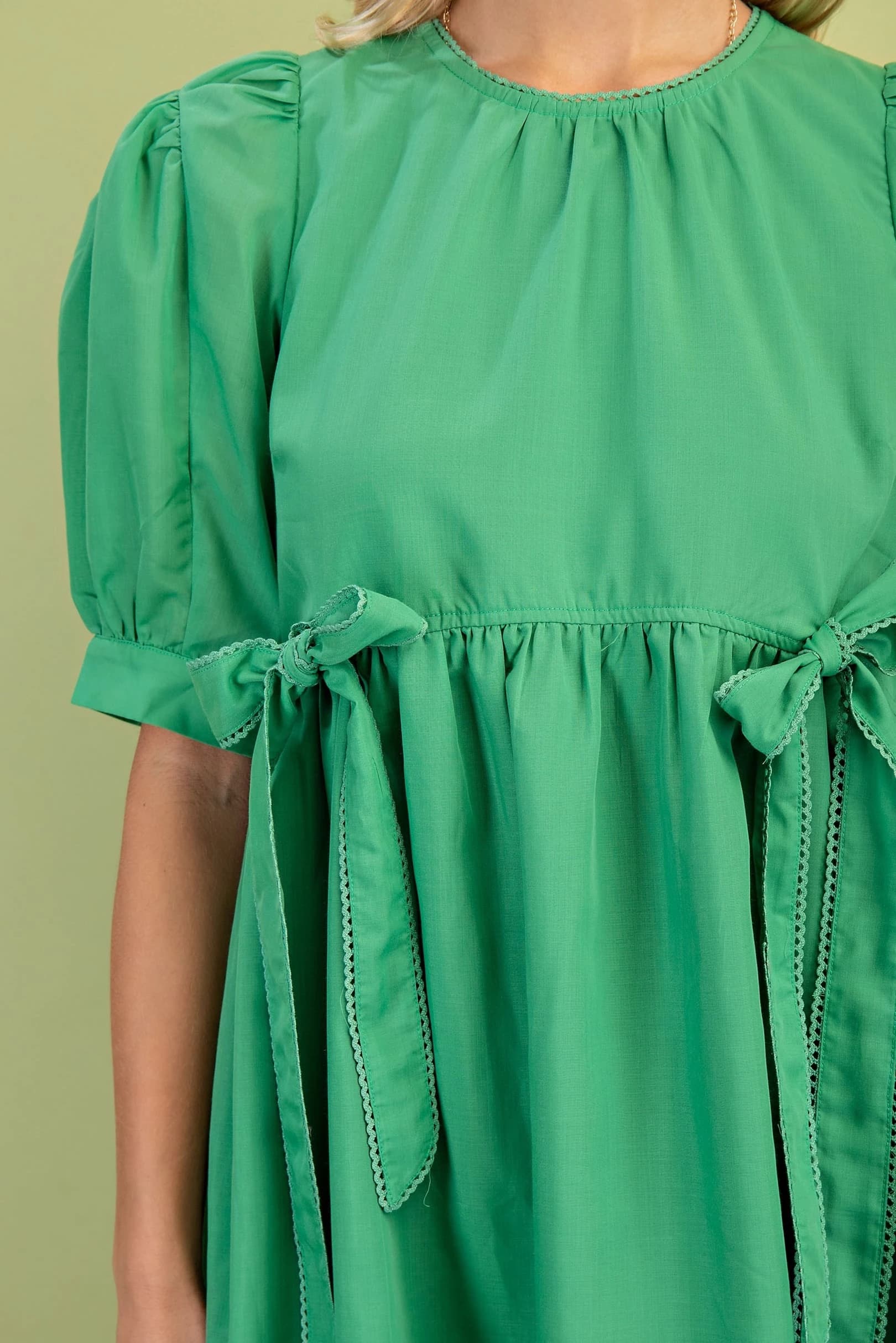 TG1587 - APPLE GREEN