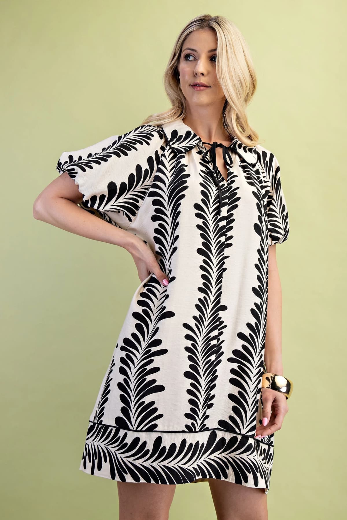 TE1141 - CREAM / BLACK