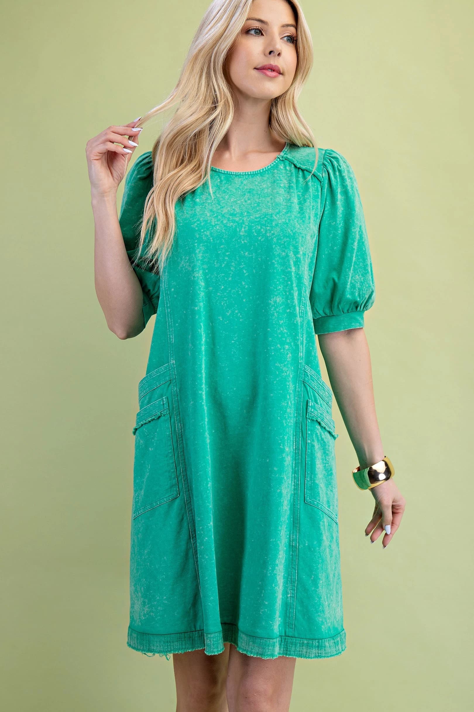 TE1182 - KELLY GREEN