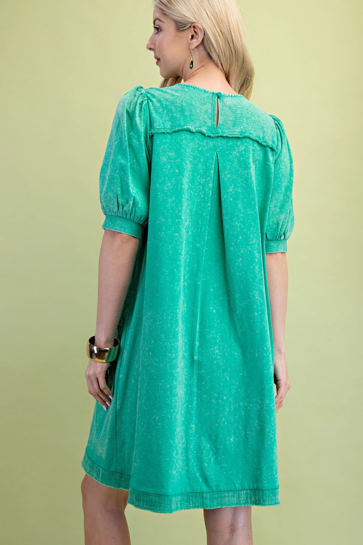 TE1182 - KELLY GREEN