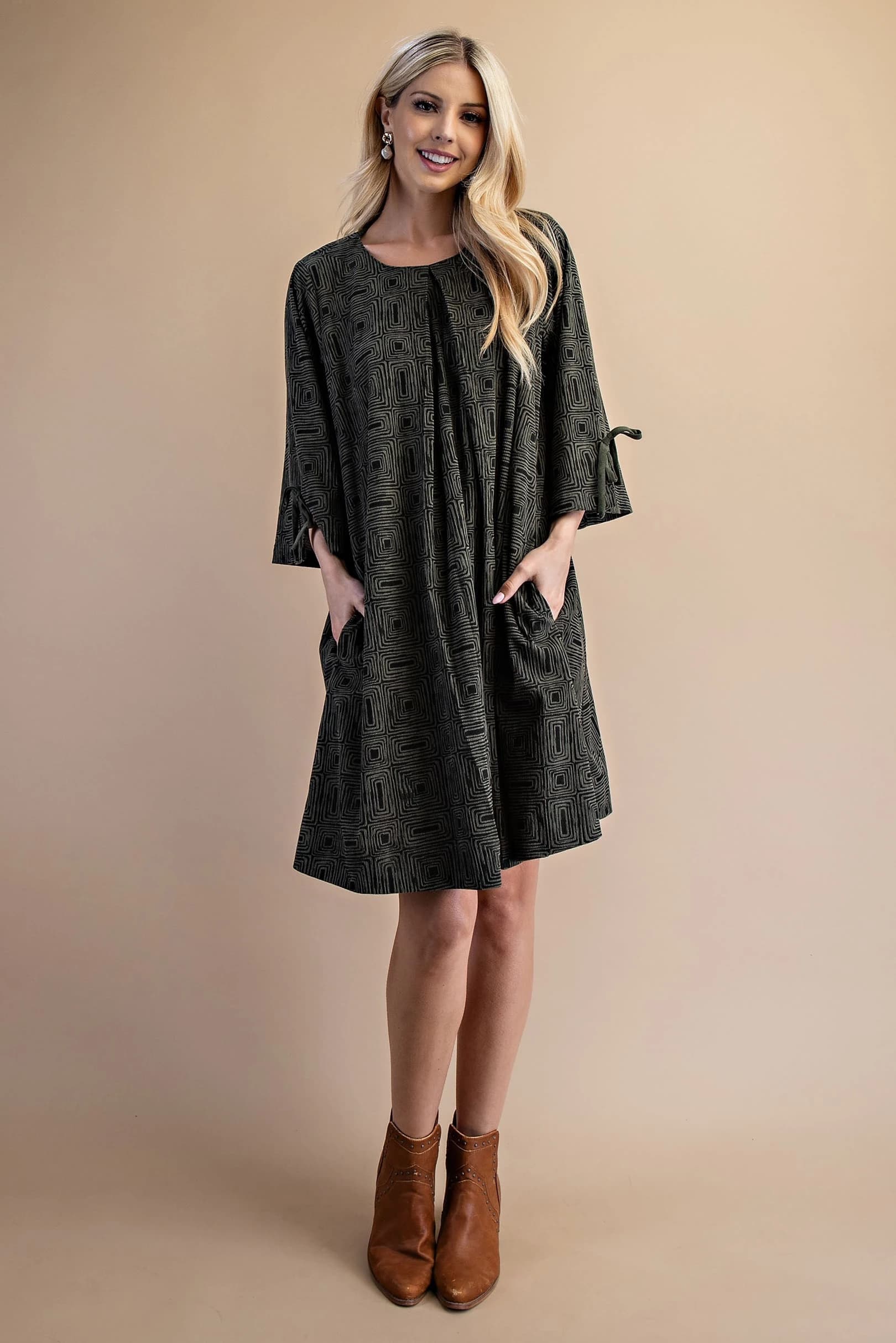 TE1391 - OLIVE / BLACK