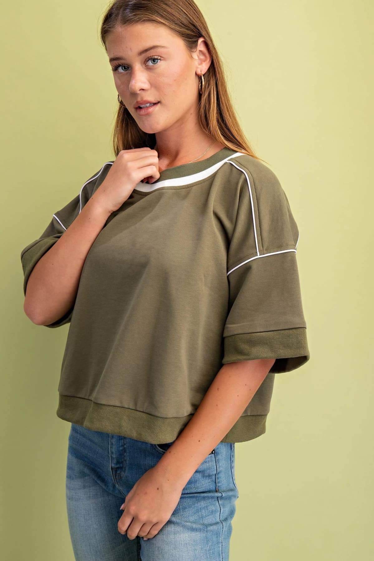 TE1447 - OLIVE