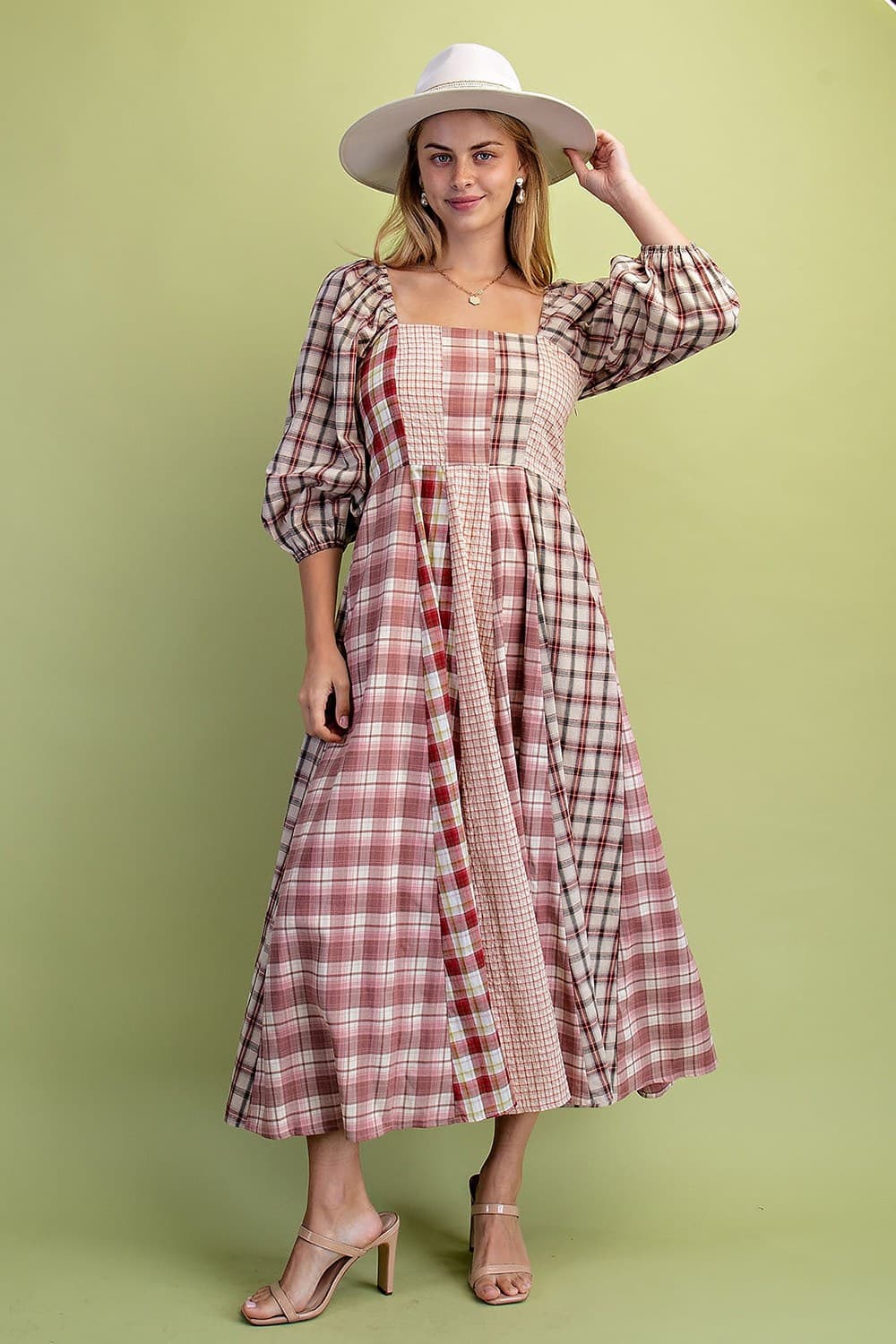 TE1532 - RED / CREAM