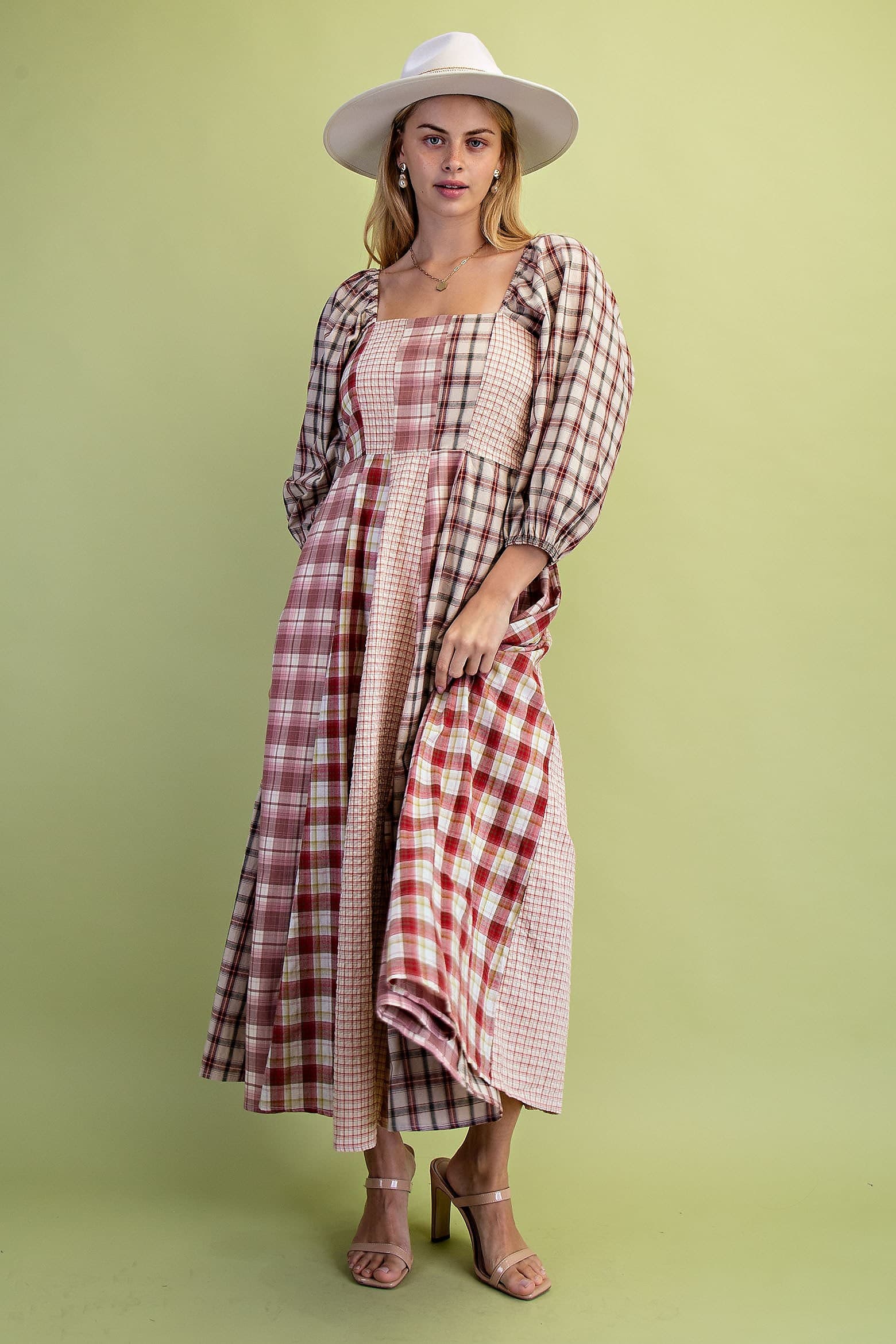 TE1532 - RED / CREAM