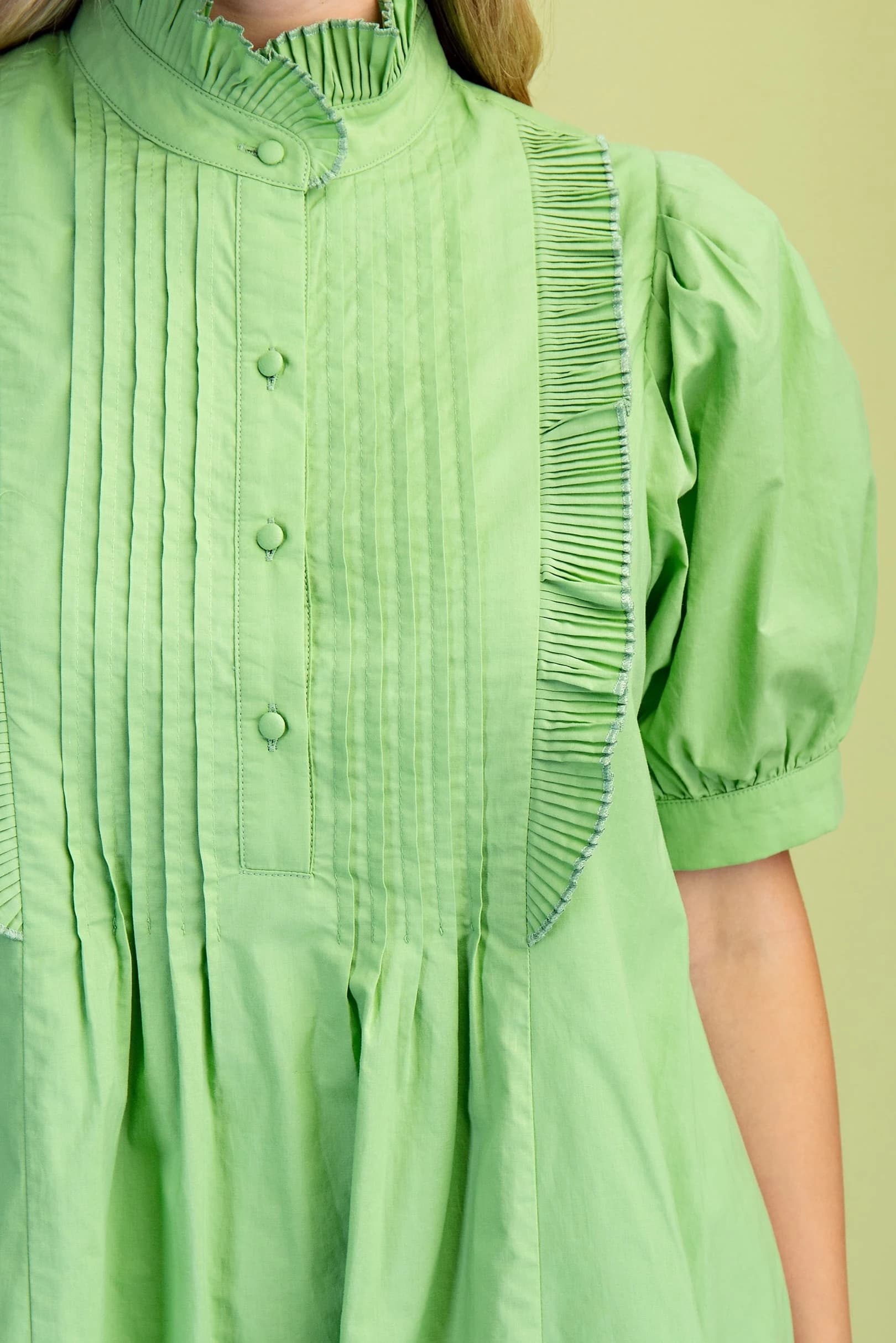 TE1562 - APPLE GREEN