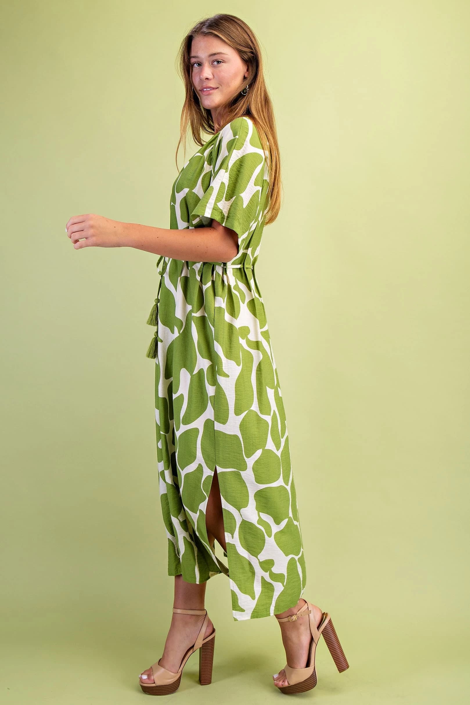 TE1614 - AVOCADO / IVORY