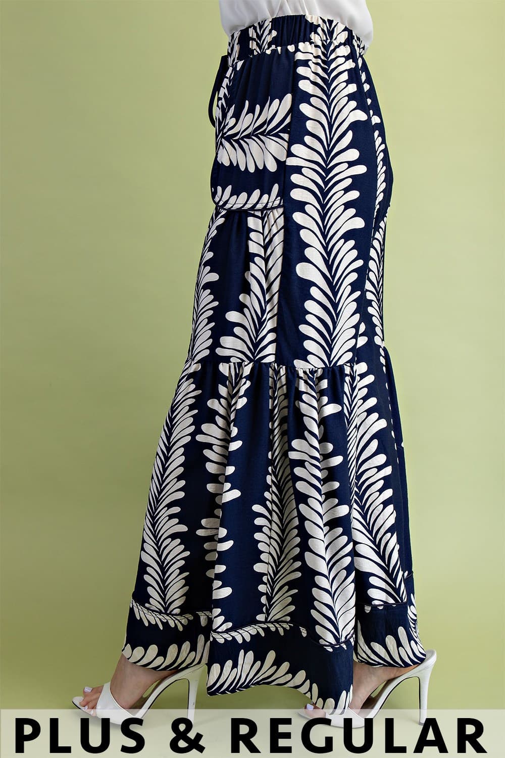 PE1142 - NAVY / CREAM