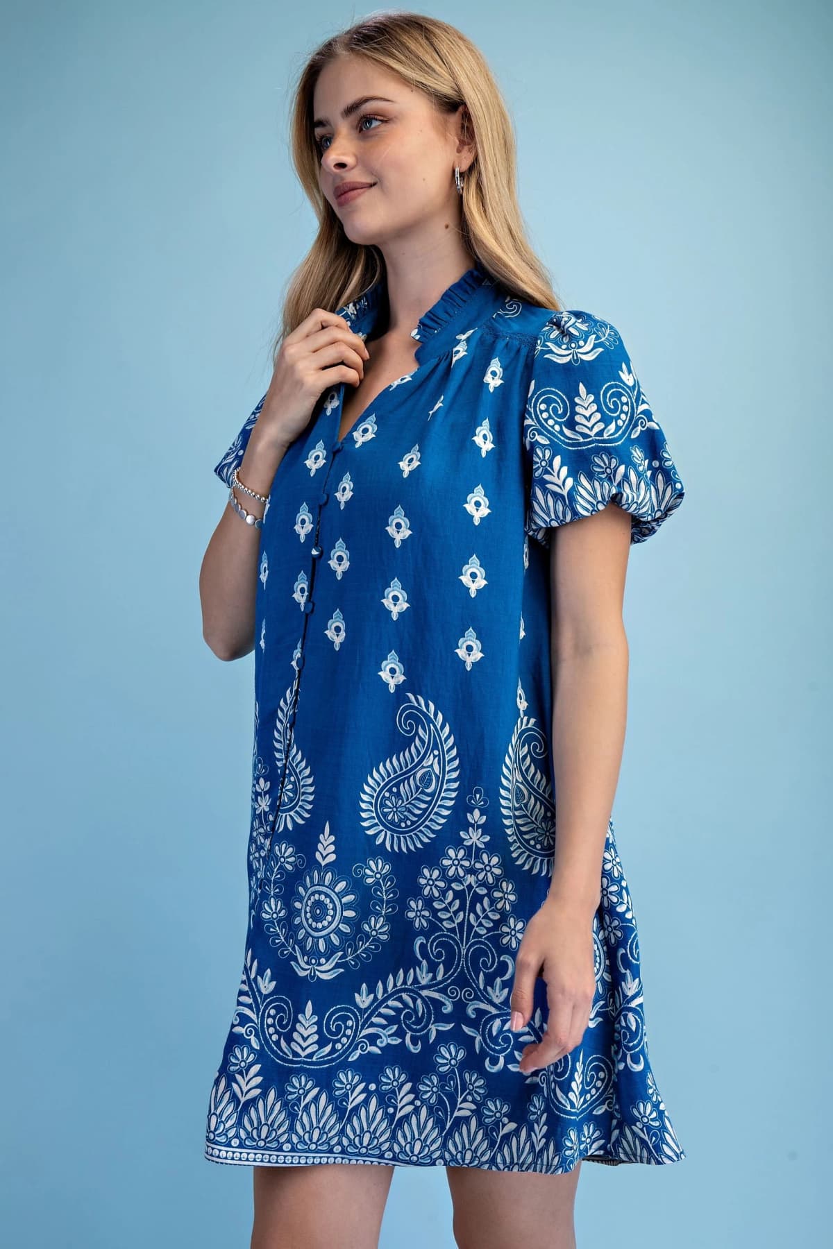 TE1854 - BLUE / WHITE