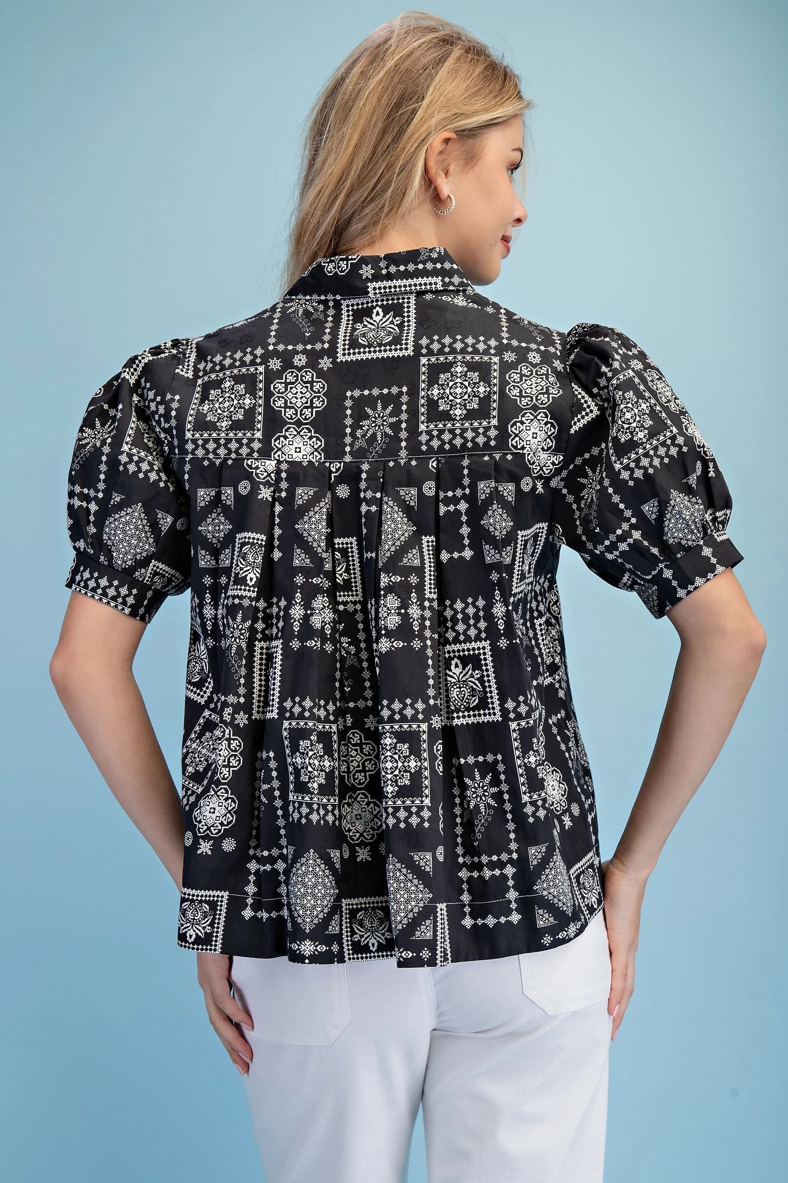 TE1925 - BLACK / WHITE