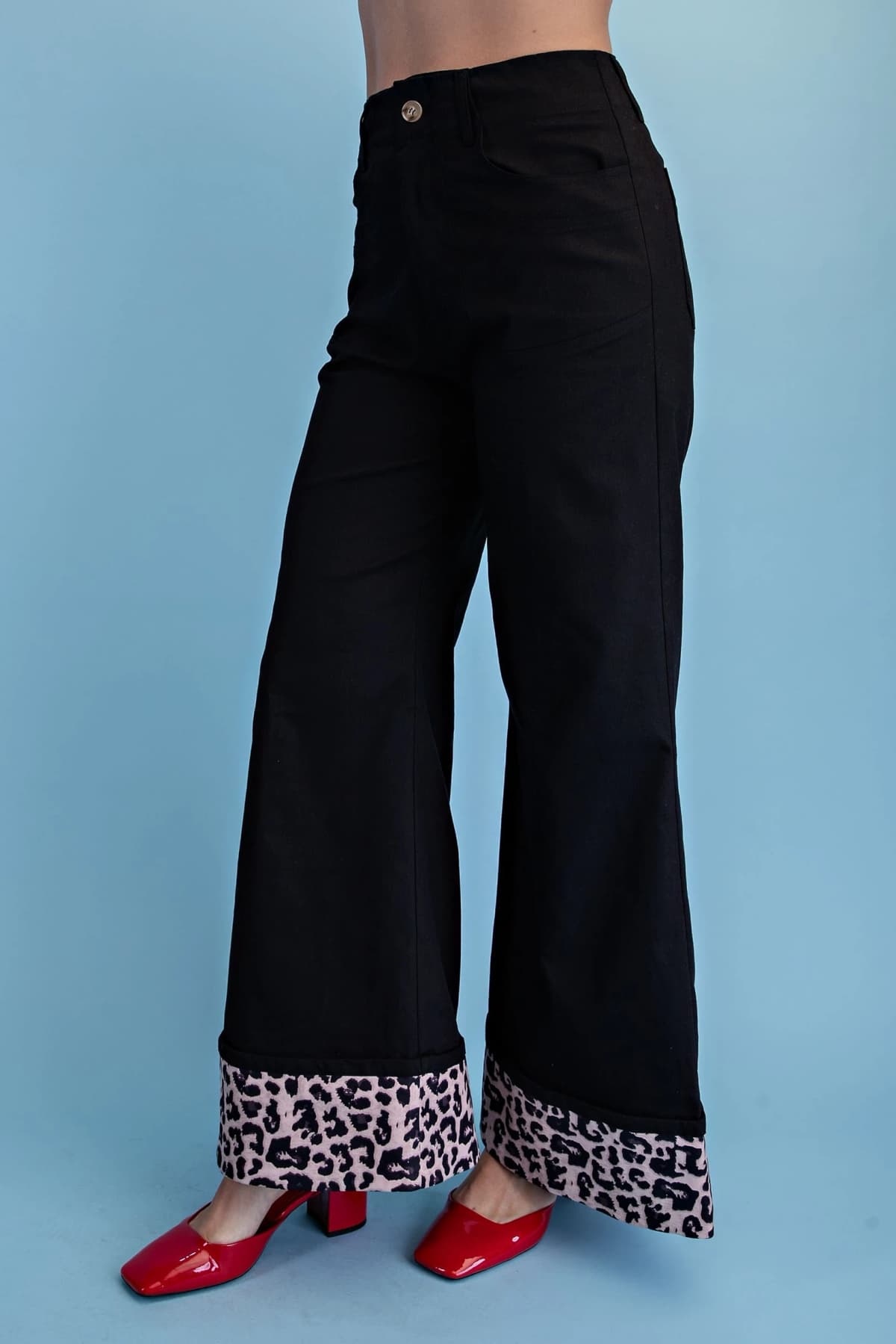 TE2041 - BLACK