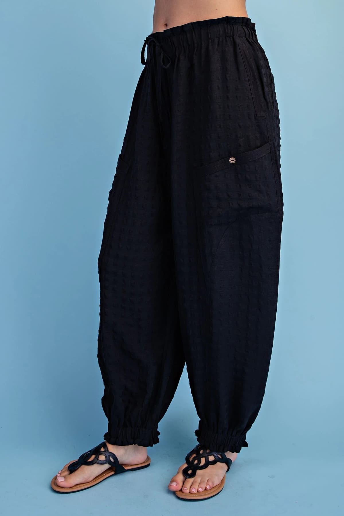 TE2059 - BLACK