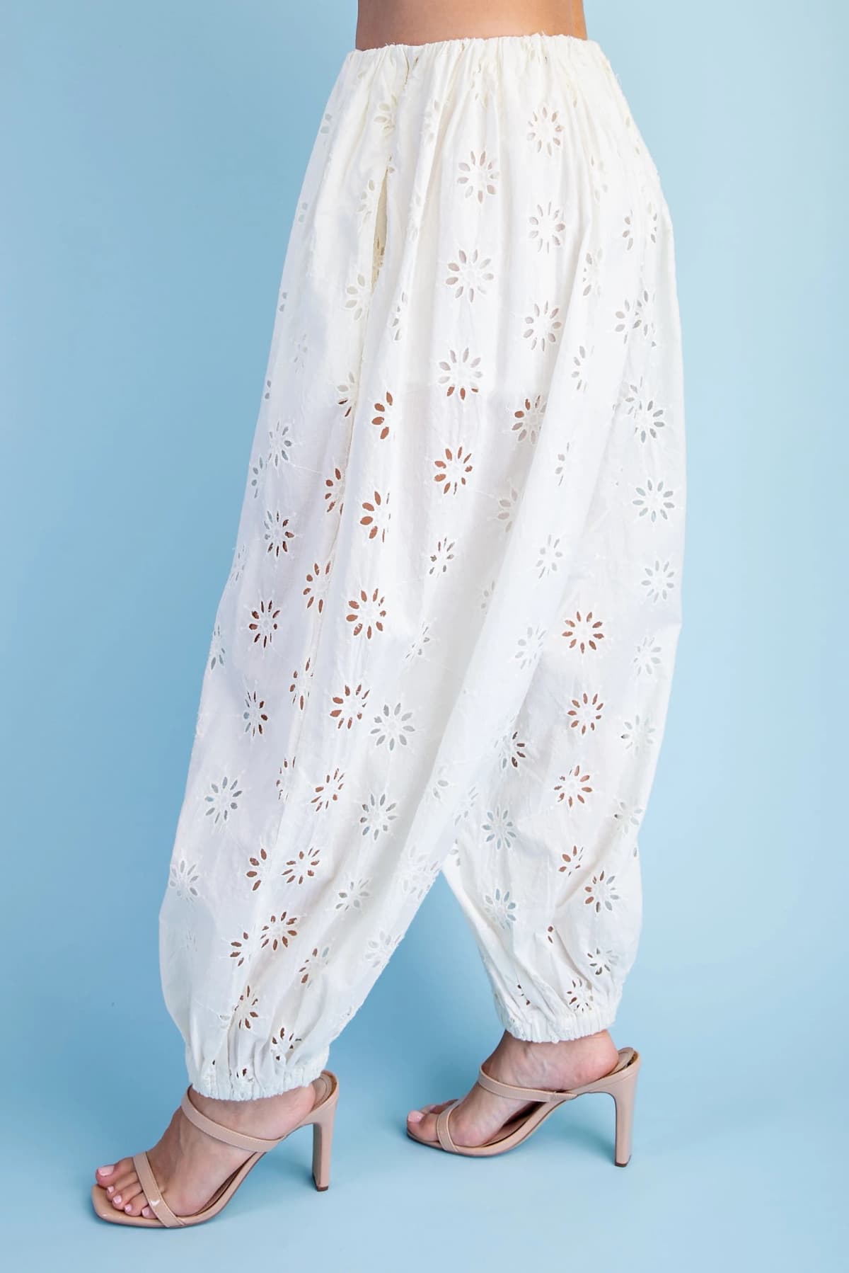 TE2115 - IVORY